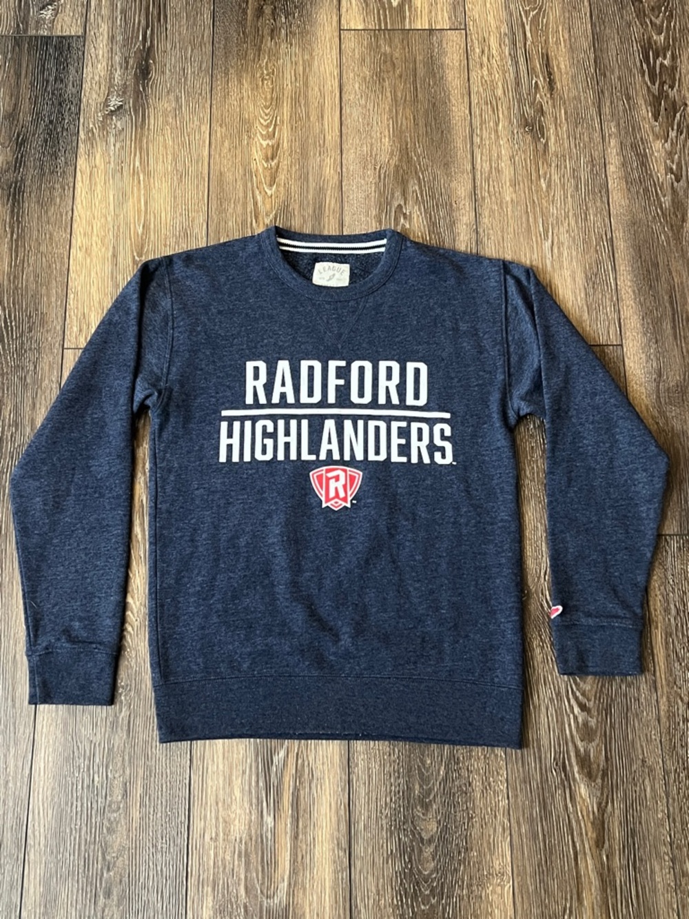 Radford Highlanders RU Radford University Virginia League Pullover Sweater Small